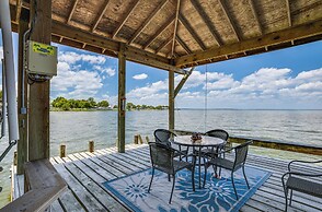 Lakefront Livingston Vacation Rental w/ Boat Dock!
