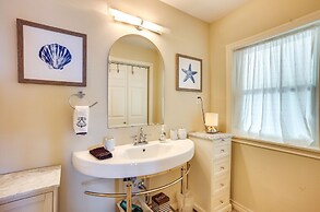 Lakefront Livingston Vacation Rental w/ Boat Dock!