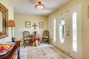 Lakefront Livingston Vacation Rental w/ Boat Dock!