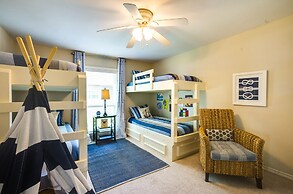 Lakefront Livingston Vacation Rental w/ Boat Dock!