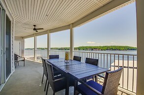 Lake Views & Pool Access: Ozarks Condo!