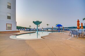 Lake Views & Pool Access: Ozarks Condo!