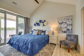 Lake Views & Pool Access: Ozarks Condo!