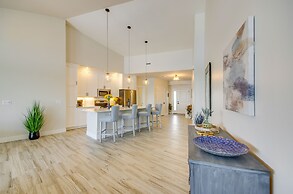 Lake Views & Pool Access: Ozarks Condo!