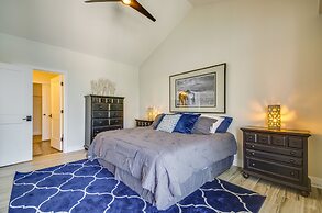 Lake Views & Pool Access: Ozarks Condo!