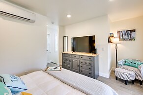 Cozy Cottage: Minutes to Downtown Southport!