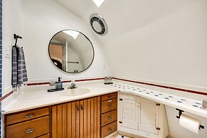 Waterfront Heathsville Cottage w/ Dock & Hot Tub!