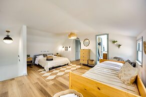 Waterfront Heathsville Cottage w/ Dock & Hot Tub!