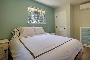 Oceanfront Smith River Cottage: Beach Access!