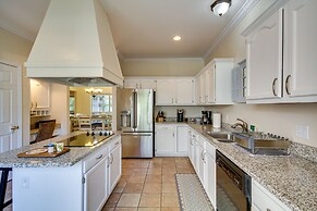 Charming Diamondhead Home w/ Private Yard!