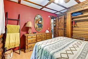Pet-friendly Lyndon Station Cabin - Hike & Fish!