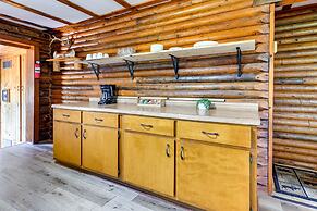Pet-friendly Lyndon Station Cabin - Hike & Fish!