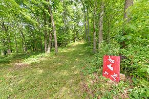 Pet-friendly Lyndon Station Cabin - Hike & Fish!