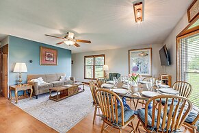 18 Mi to Table Rock Lake: Pet-friendly Ozark Home!