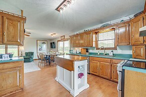 Arkansas Vacation Rental ~ 20 Mi to Branson!