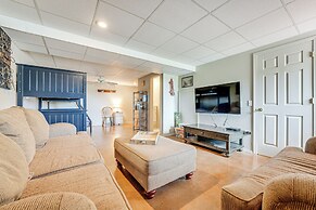 18 Mi to Table Rock Lake: Pet-friendly Ozark Home!