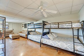 18 Mi to Table Rock Lake: Pet-friendly Ozark Home!