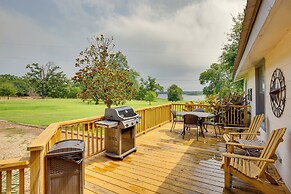 Emory Vacation Rental w/ Lake Fork Boat Access!