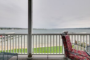 Beachfront Onekama Vacation Rental w/ Balcony!