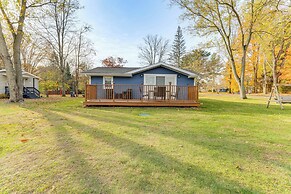 Lakefront Vacation Rental, 13 Mi to South Haven!