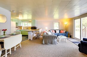 Lakefront Vacation Rental, 13 Mi to South Haven!