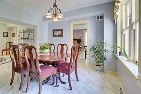 Ronks Vacation Rental: 2 Mi to Dutch Wonderland!