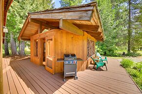 Unique Nordman Retreat 1 Mi to Priest Lake!