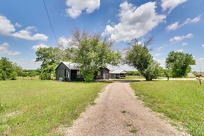 Starlite Ranch: 2 Acres w/ Scenic Views, Near Waco