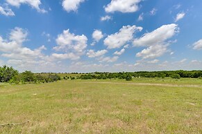 'starlite Ranch' 2 Acres w/ Views ~ 18 Mi to Waco