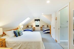 Kennebunkport Getaway w/ Grill: Walk to Beach!