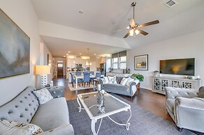 9 Mi to Frisco Square: Stylish Home w/ Backyard
