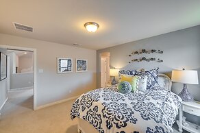 9 Mi to Frisco Square: Stylish Home w/ Backyard