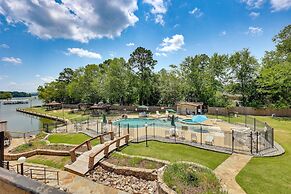 Hot Springs Condo on Lake Hamilton w/ Boat Slip!
