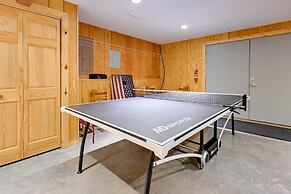 Cozy Arkdale Wood Cabin Near Petenwell Lake!