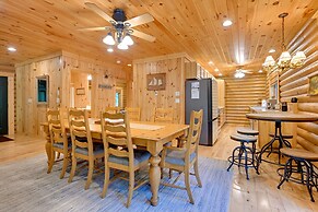 Cozy Arkdale Wood Cabin Near Petenwell Lake!