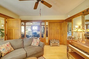 Algoma Victorian - Steps to Lake Michigan!