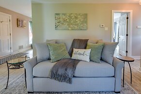 Tranquil Cottage in Virginia Countryside w/ Pond!