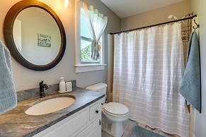 Tranquil Cottage in Virginia Countryside w/ Pond!