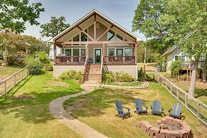 Tranquil Home on Cedar Creek: Fish, Kayak + Unwind