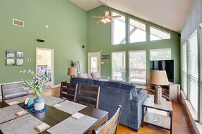 Fish & Kayak: Tranquil Cedar Creek Home!