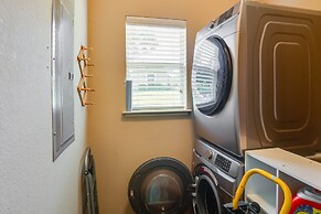 Fish & Kayak: Tranquil Cedar Creek Home!