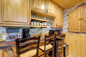 West Jefferson Vacation Rental Near River