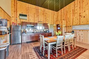 Secluded Nebraska Getaway: 2 Mi to Lake Mcconaughy