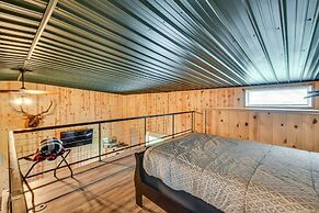 Secluded Nebraska Getaway: 2 Mi to Lake Mcconaughy