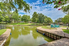 Deck, Grill & Fire Pit: Waterfront Texas Retreat