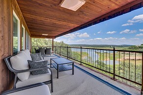 Waterfront Spicewood Home: Deck, Fire Pit & Grill