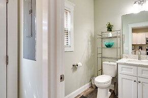 Chic Spring City Townhome on Watts Bar Lake!