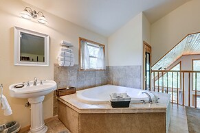 Marble Mountainside Escape w/ Wraparound Deck