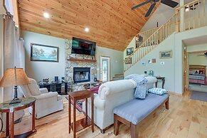 Marble Mountainside Escape w/ Wraparound Deck