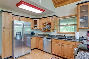 Marble Mountainside Escape w/ Wraparound Deck